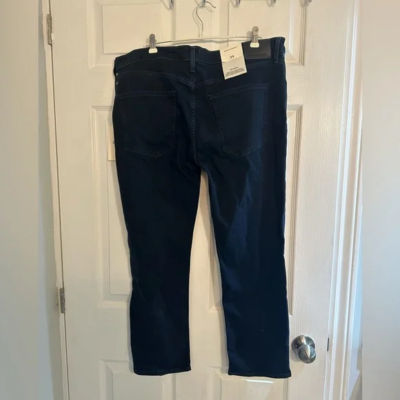 Citizens of Humanity Isola Cropped Straight Jeans 34 Chamber Wash NWT - Picture 6 of 14